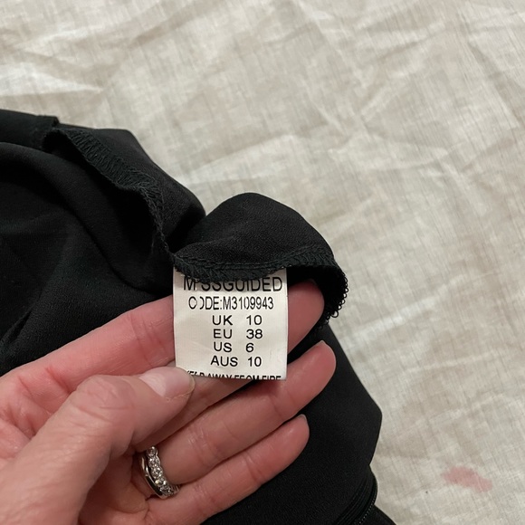 Missguided black jumpsuit with lace trim - Picture 2 of 7